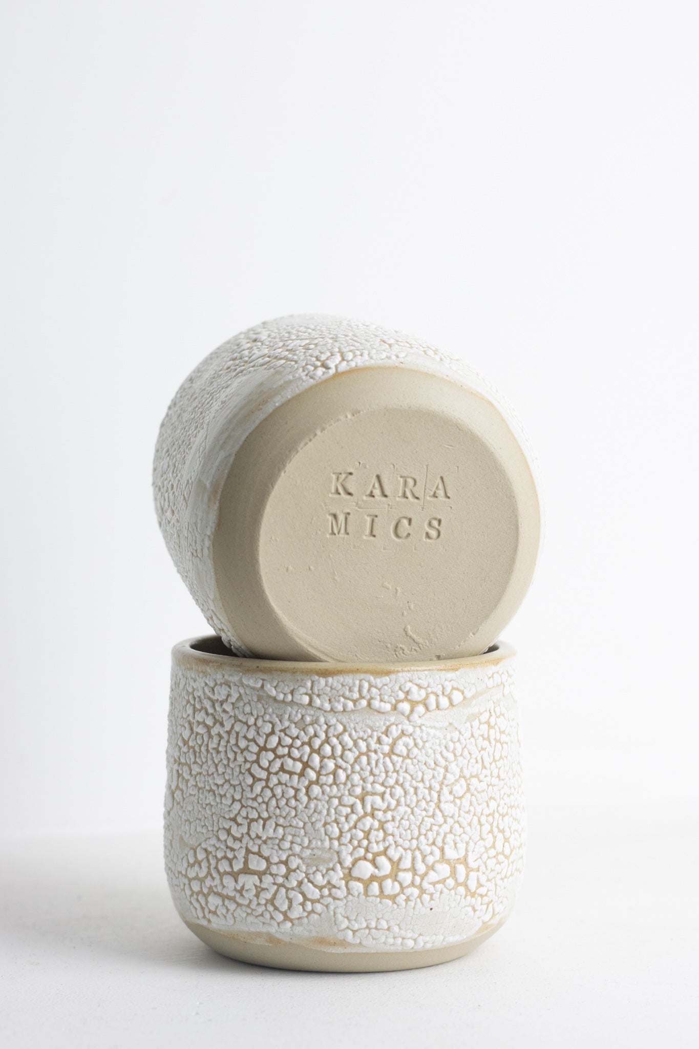Textured cup white