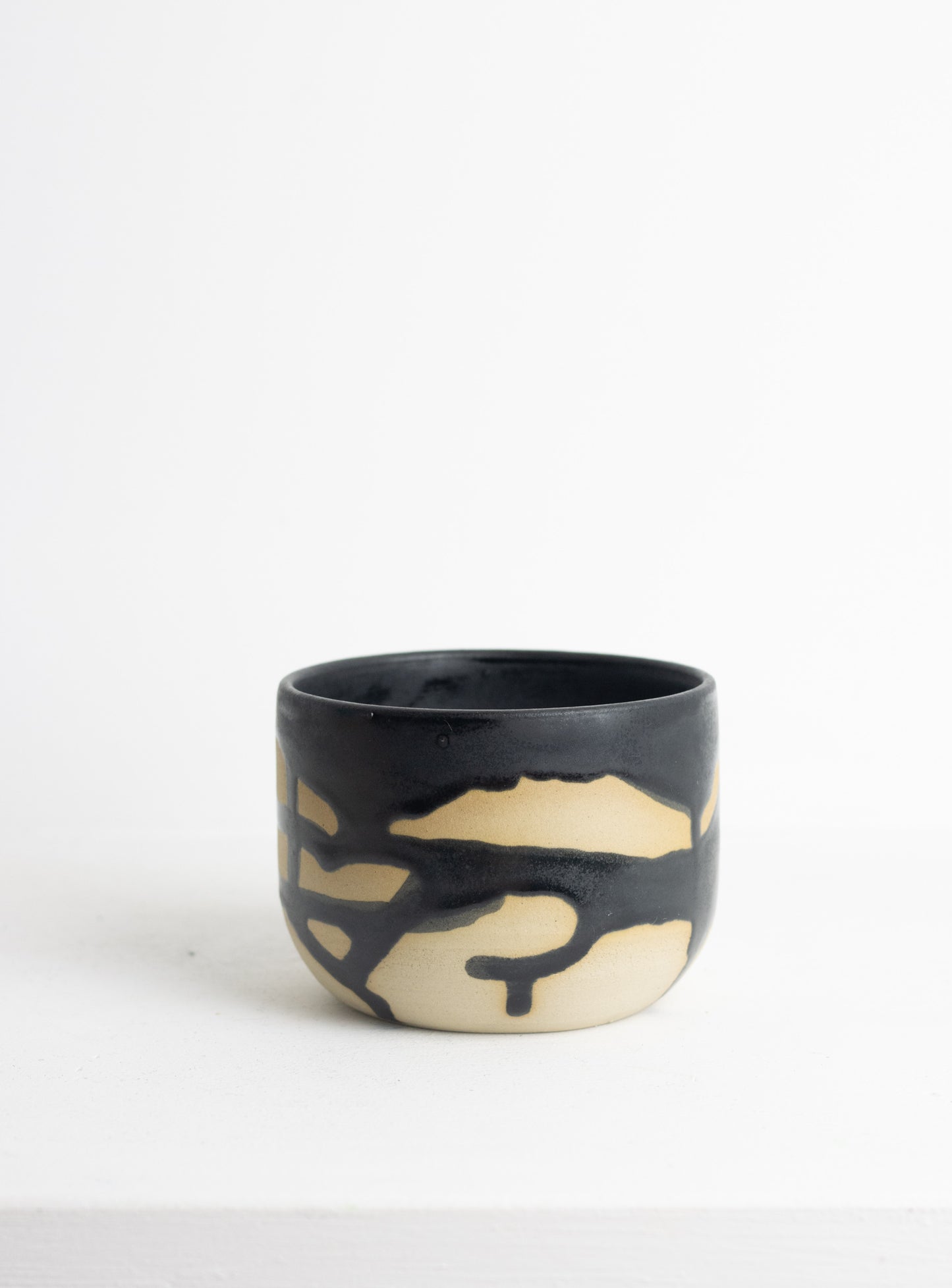 Dimple cup black