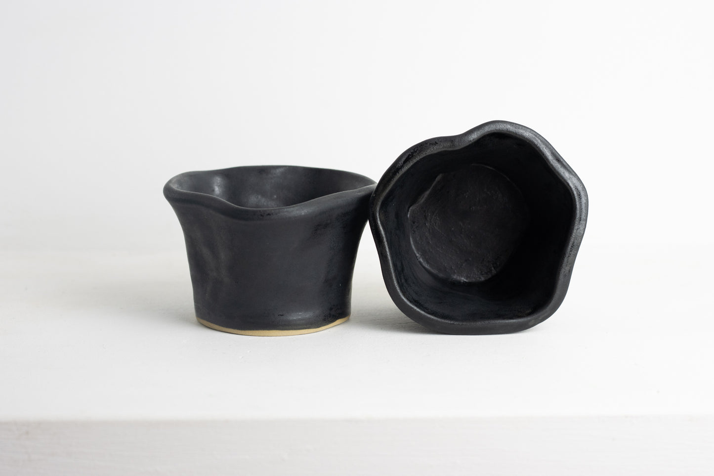Wave cup black M