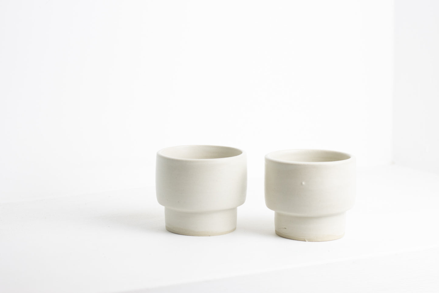 Stackable cup white S