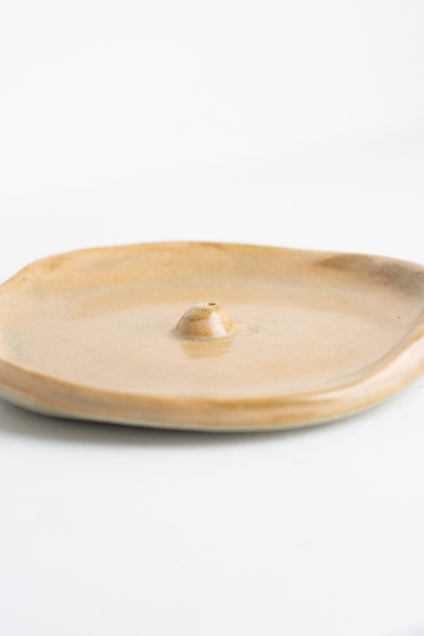 Incense holder round honey