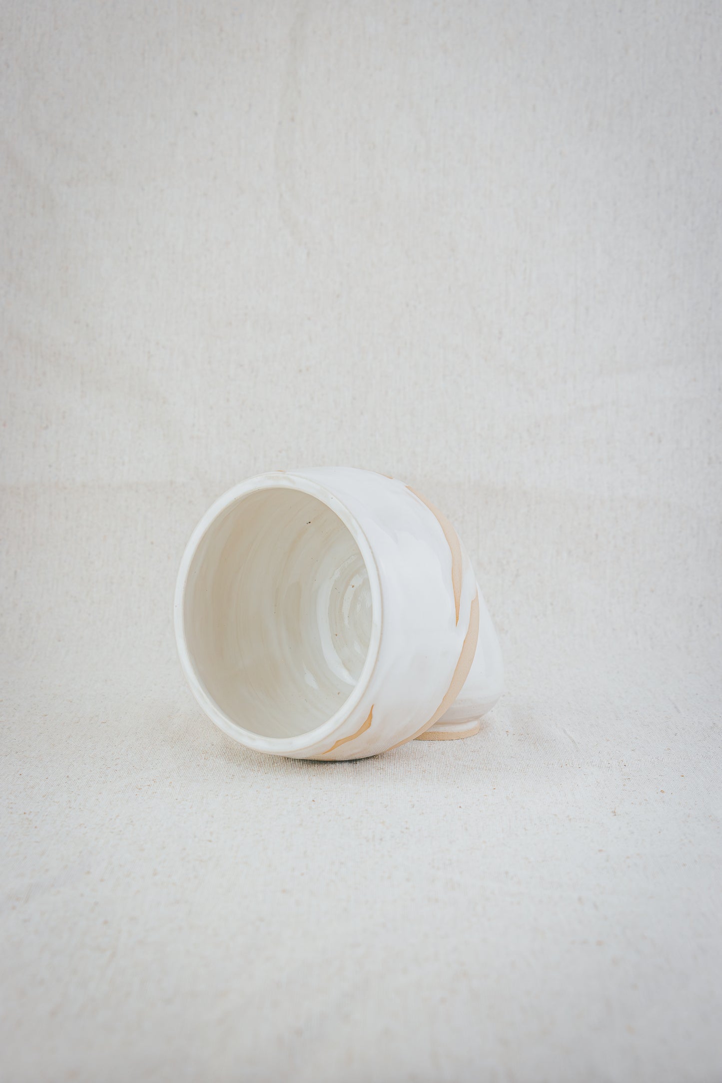 Ceramic bowl white l