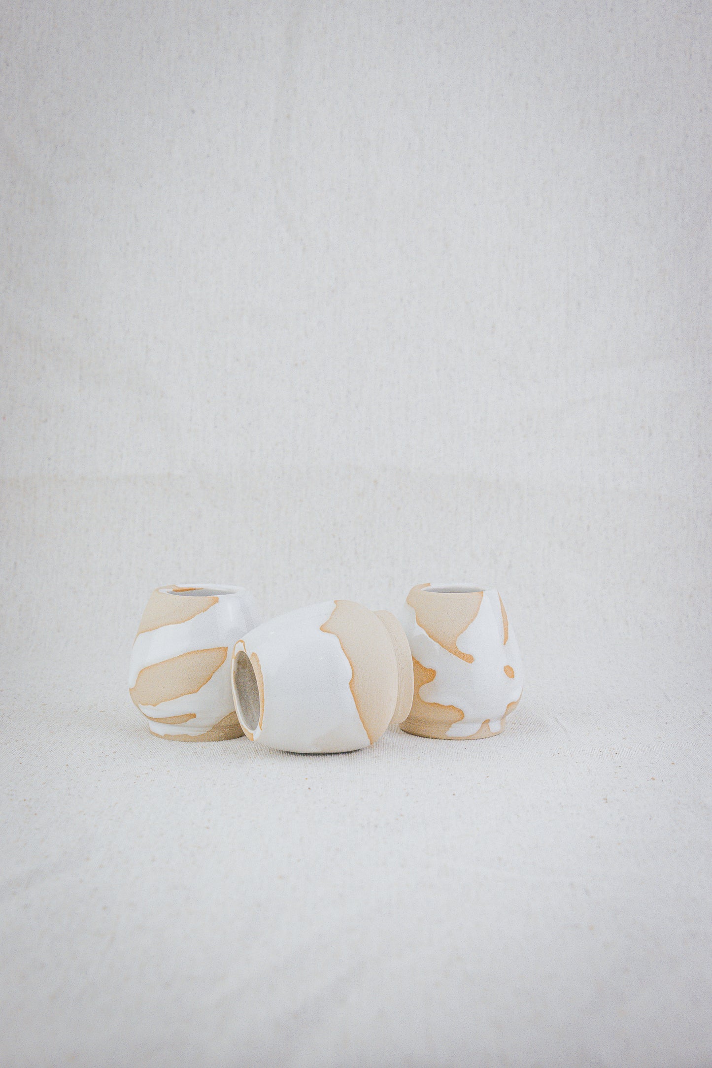 Whisk holder white