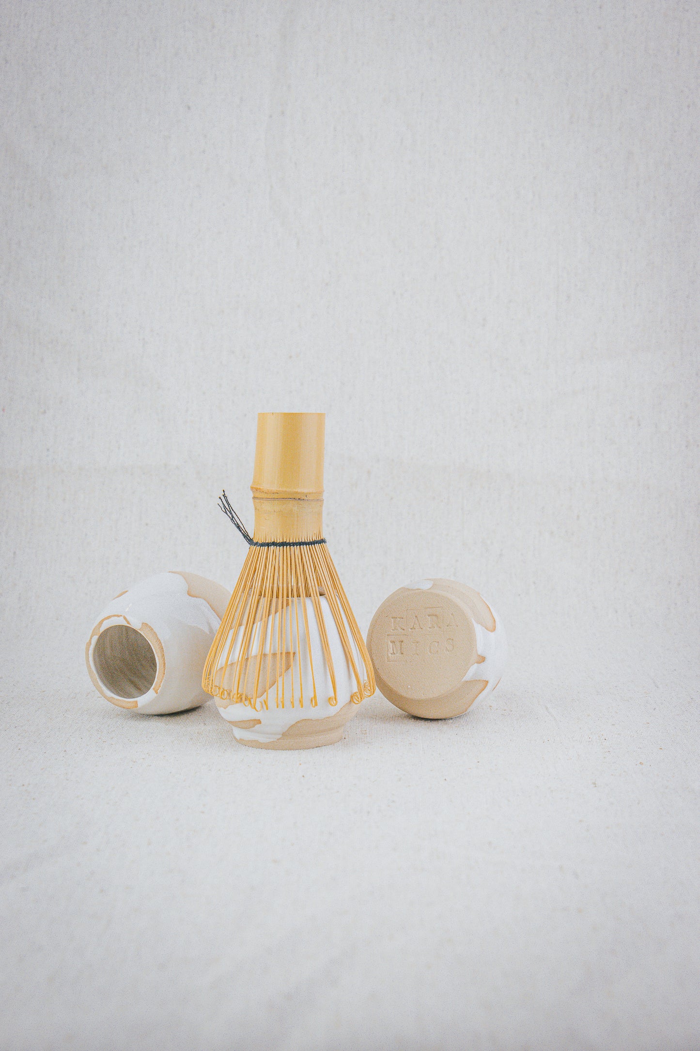 Whisk holder white