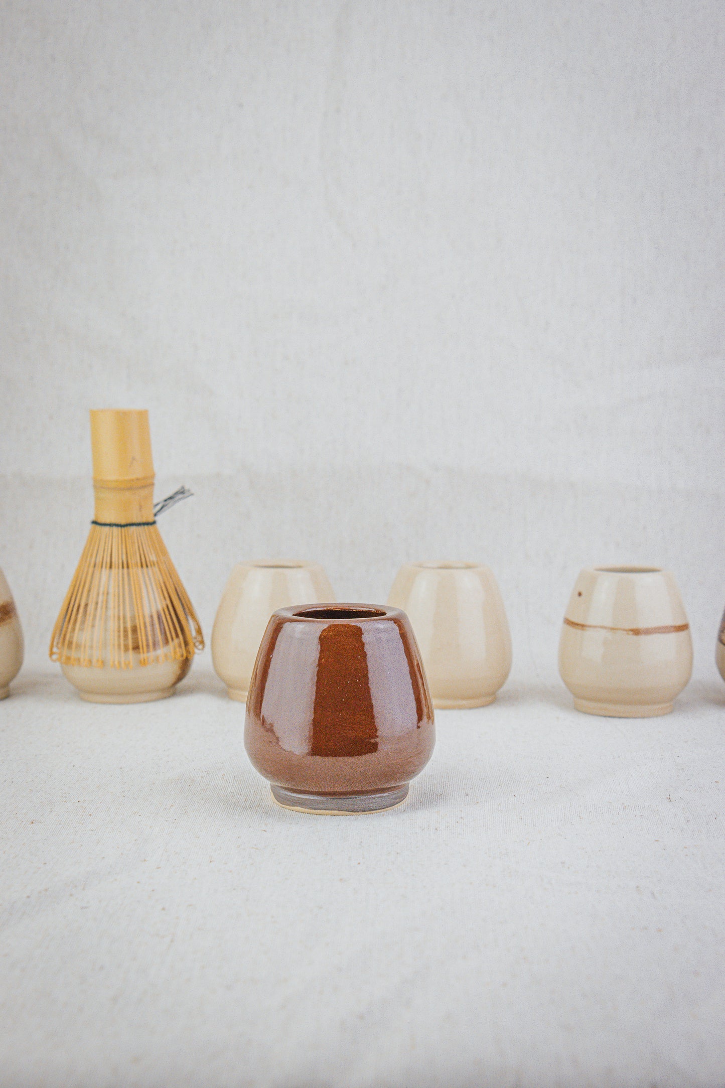 Whisk holder brown