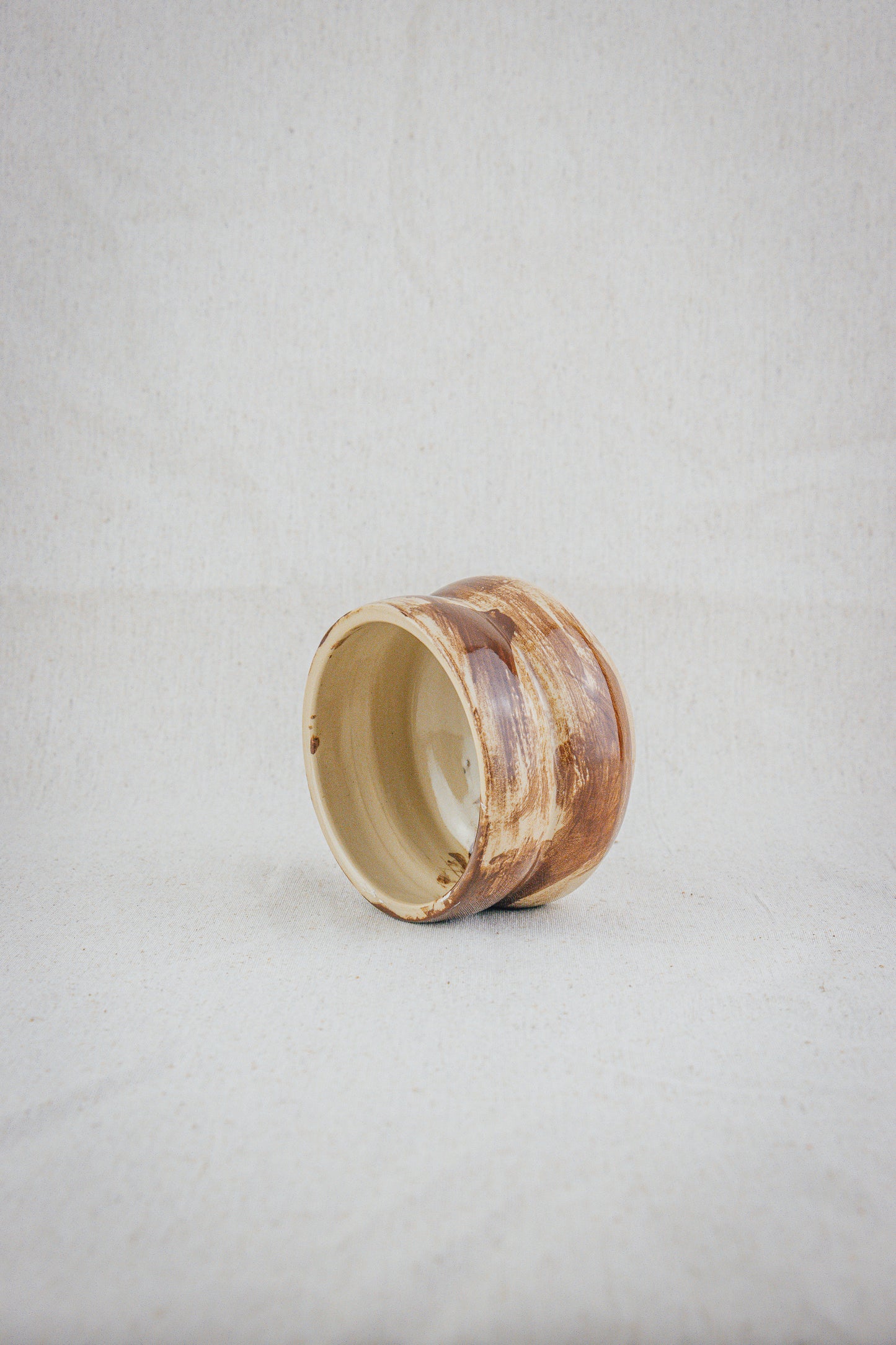 Ceramic bowl brown detail