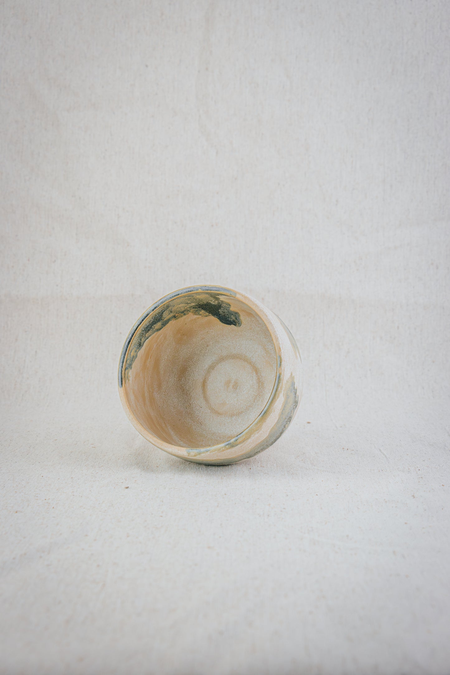 Ceramic bowl green detail