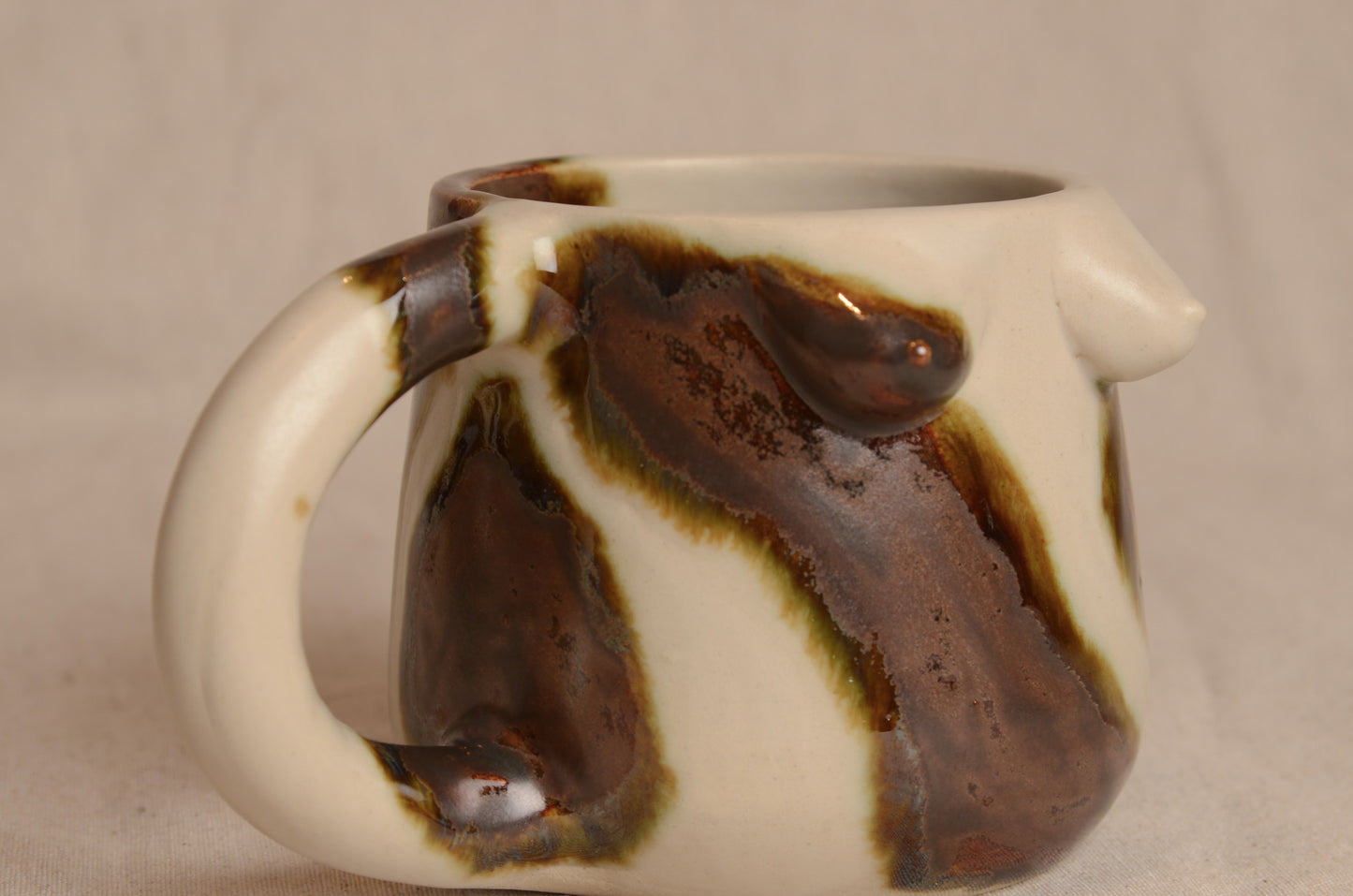 Gaia mug llll lll