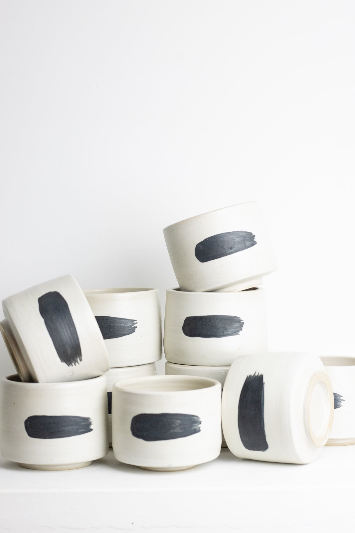 Yin Yang cup white
