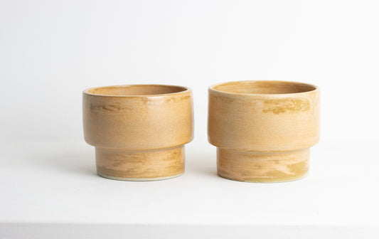 Stackable cup honey M