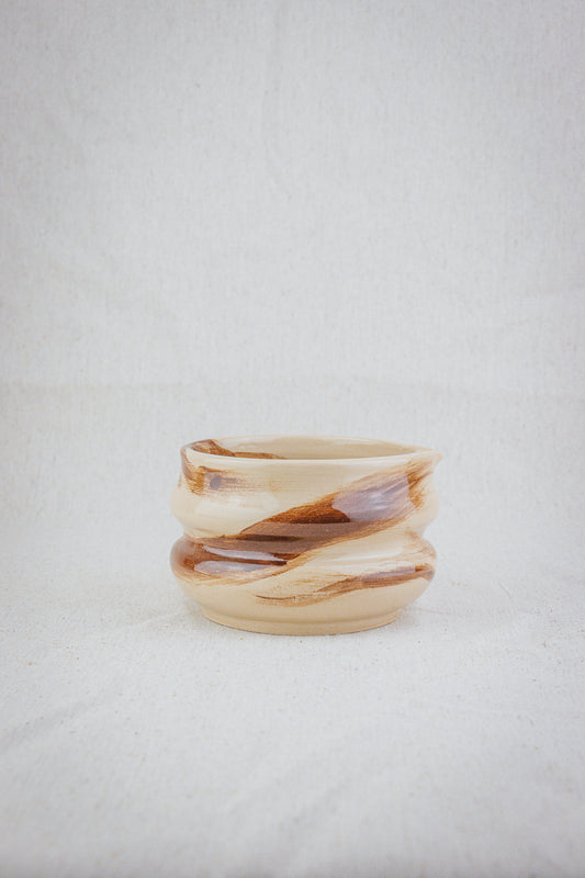 Matcha bowl brown detail
