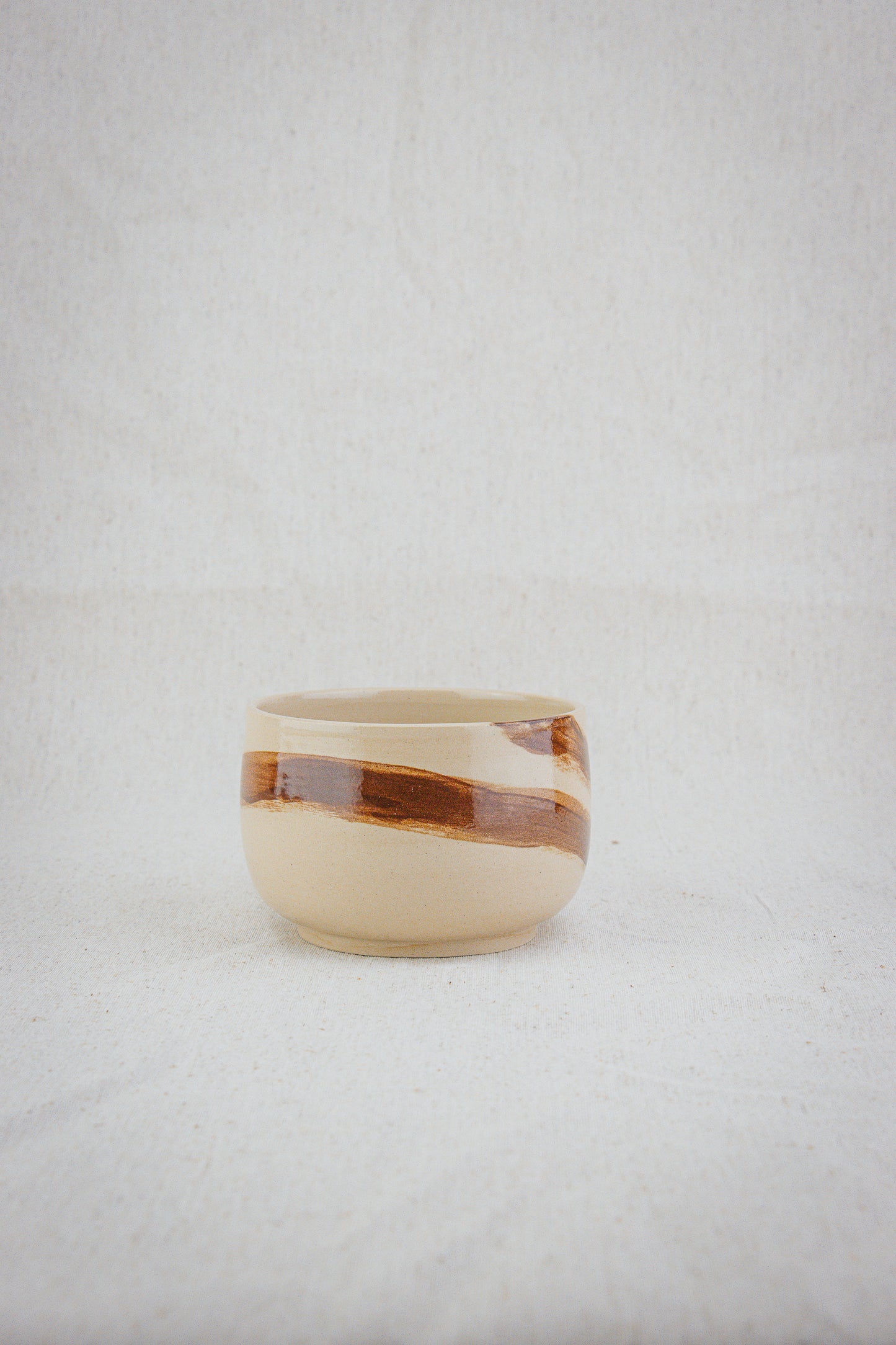 Ceramic bowl brown detail ll