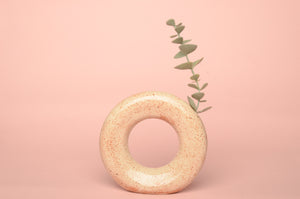 Donut vase ll